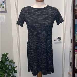 Small grey heathered tunic